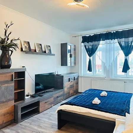 Kael Aparment 04 *